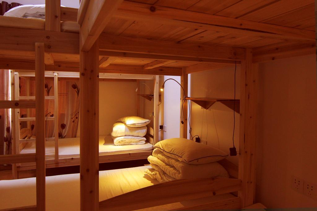 Lan Shan Chu Youth Hostel Yangshuo Bilik gambar